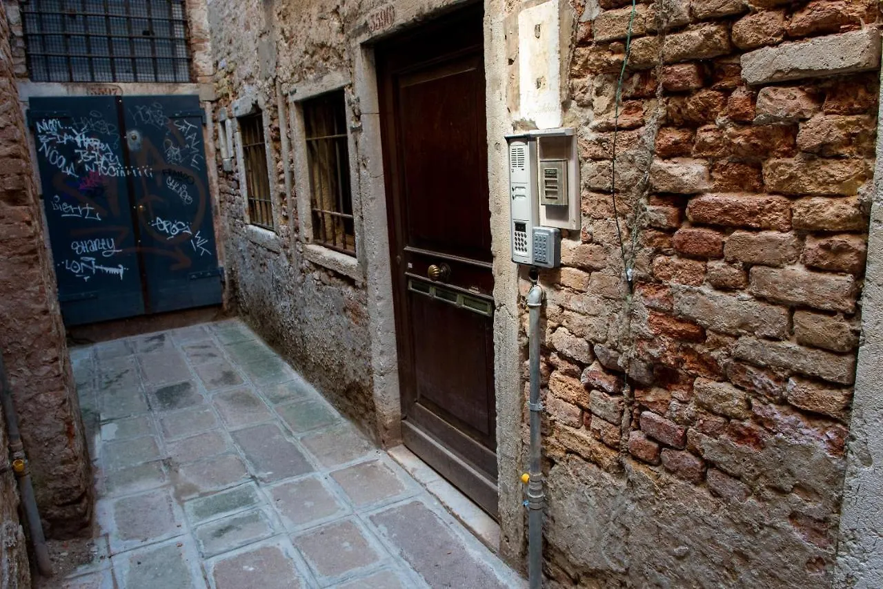 Ferienwohnung Ca' Dell' Arte Luxury Venedig Apartment