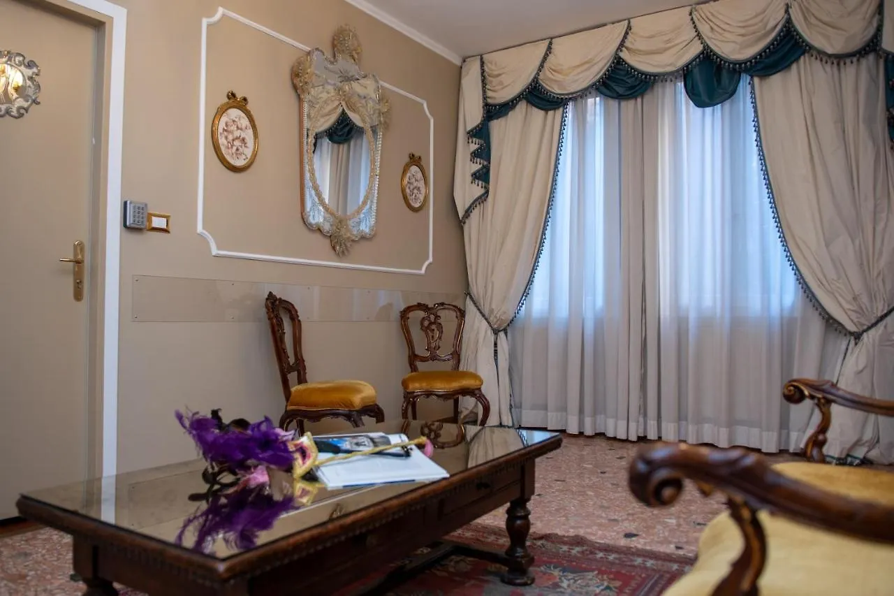 Ferienwohnung Ca' Dell' Arte Luxury Venedig